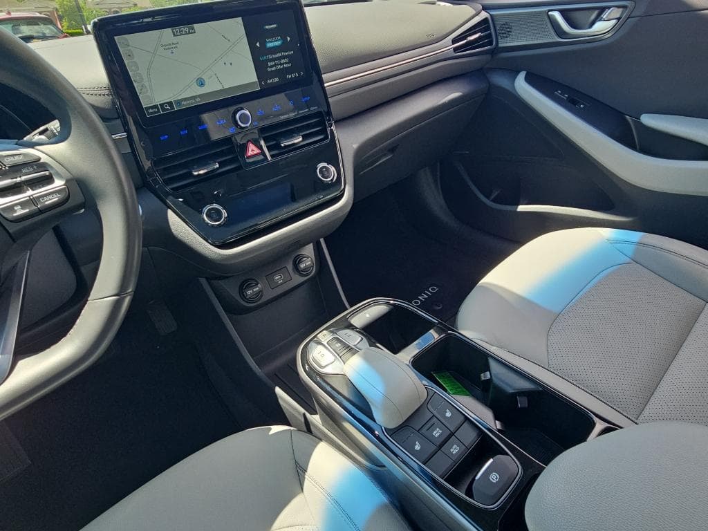 2021 Hyundai IONIQ Electric view 14