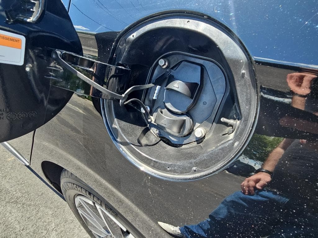 2021 Hyundai IONIQ Electric view 5