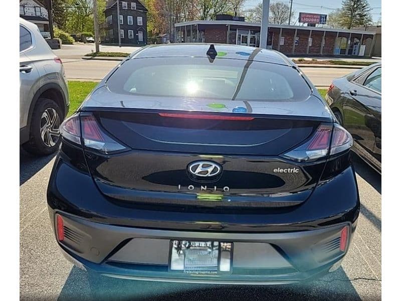 2021 Hyundai IONIQ Electric view 4