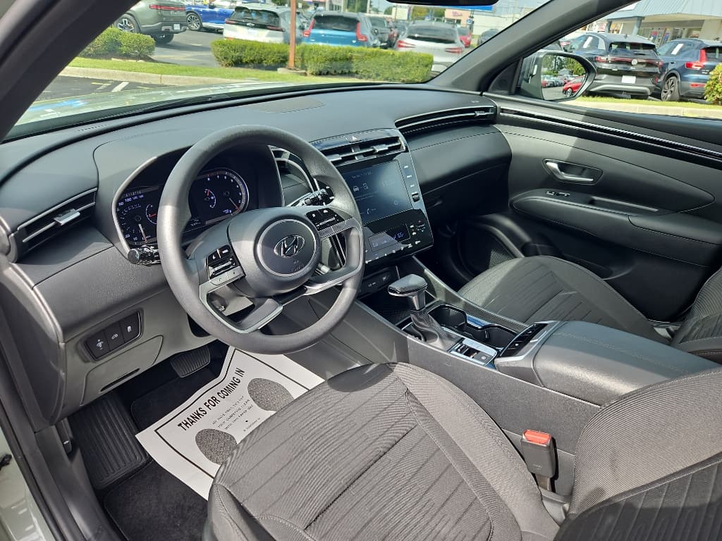 2024 Hyundai Santa Cruz view 7