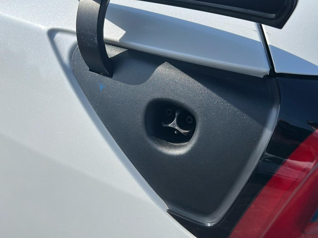 2021 Tesla Model Y view 5