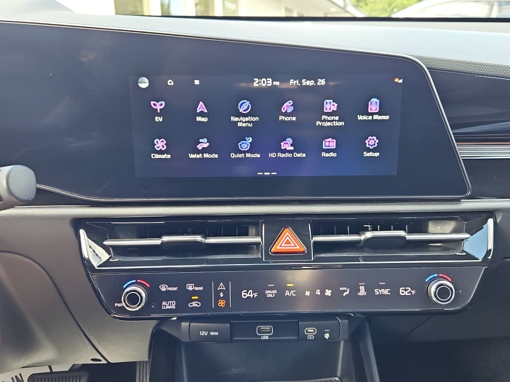 2024 Kia Niro EV view 11