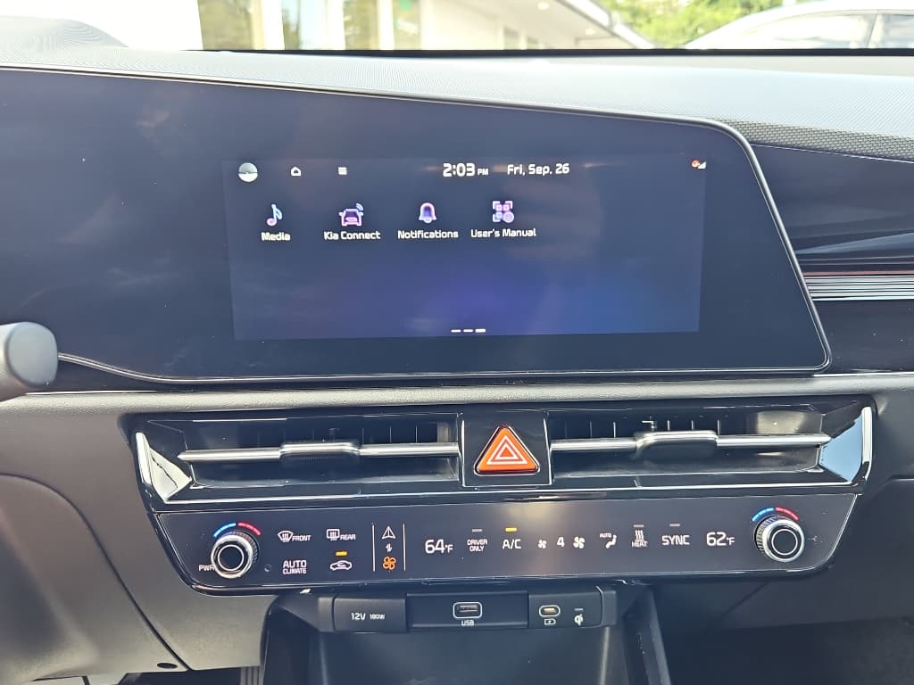 2024 Kia Niro EV view 12
