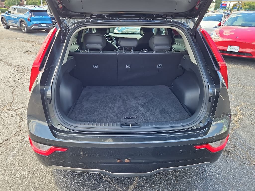 2024 Kia Niro EV view 25
