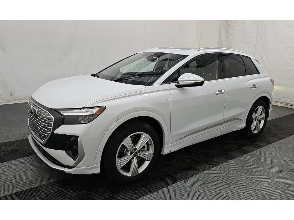 2024 Audi Q4 e-tron view 1