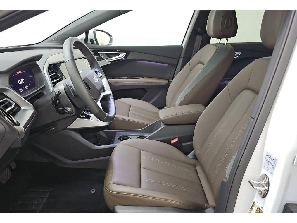 2024 Audi Q4 e-tron view 5