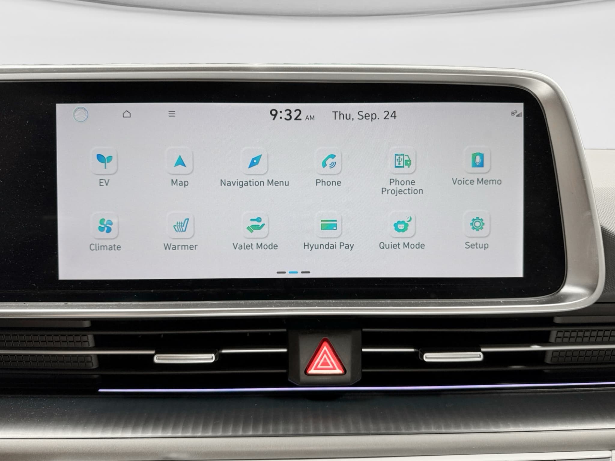 2025 Hyundai IONIQ 6 view 13