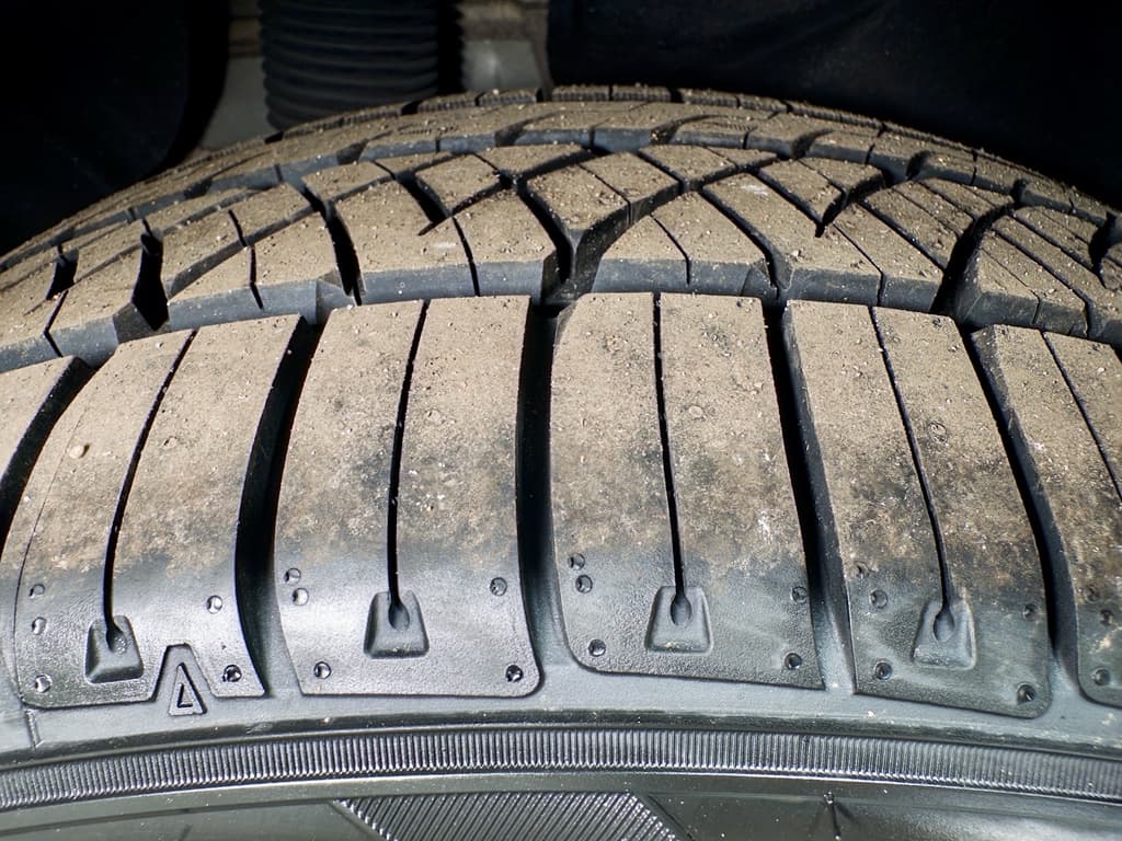 2018 Tesla Model 3 view 33