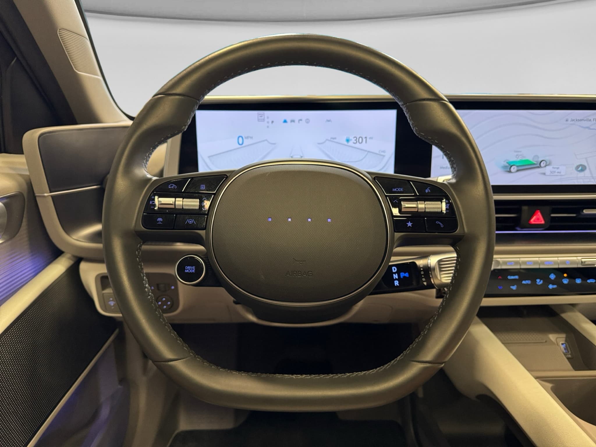 2025 Hyundai IONIQ 6 view 8