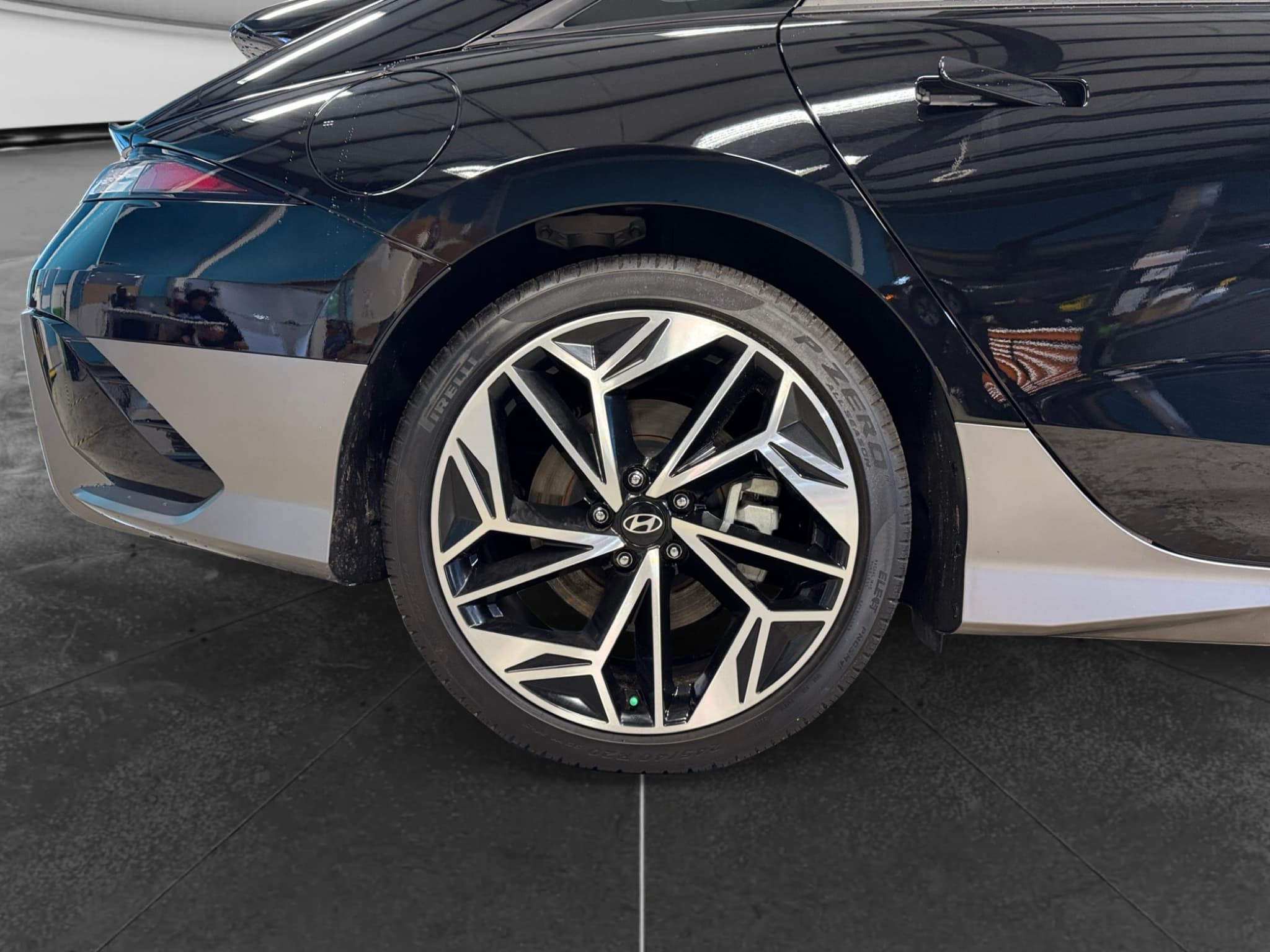 2025 Hyundai IONIQ 6 view 35