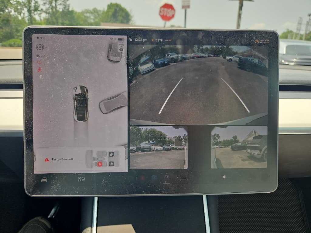 2021 Tesla Model Y view 10