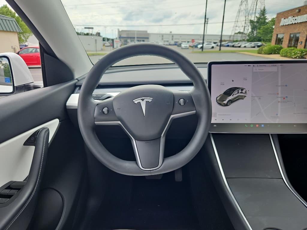 2021 Tesla Model Y view 7