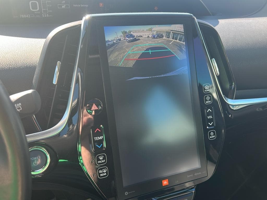 2019 Toyota Prius view 7