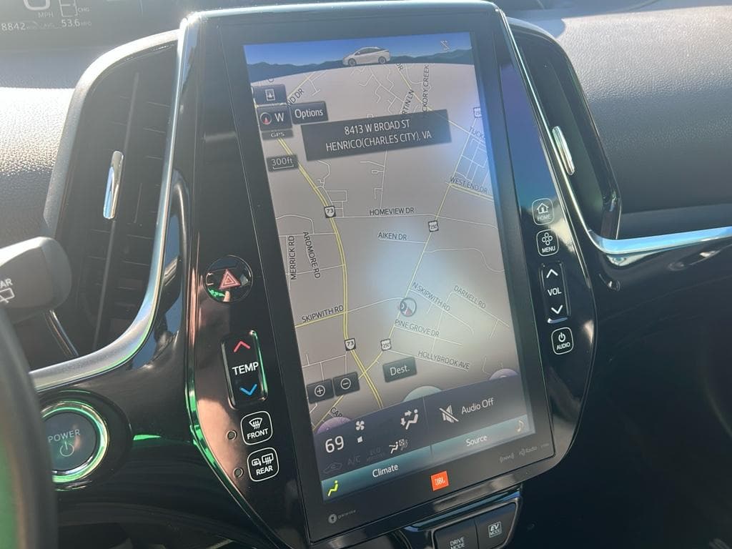 2019 Toyota Prius view 8