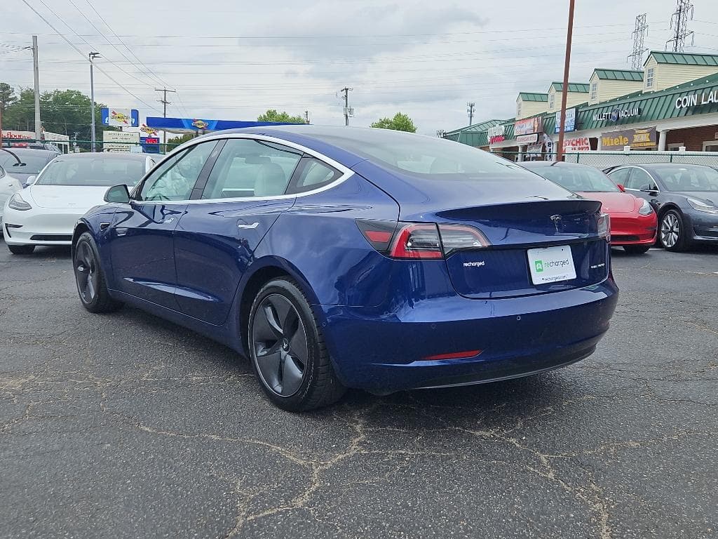 2018 Tesla Model 3 view 2