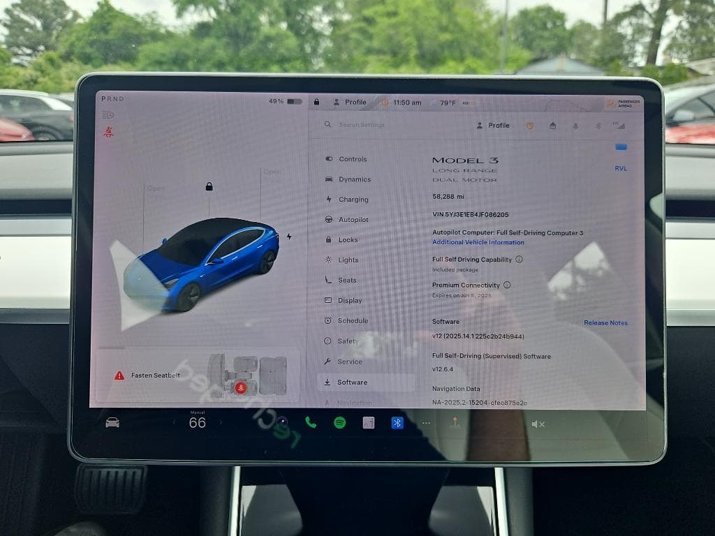 2018 Tesla Model 3 view 9