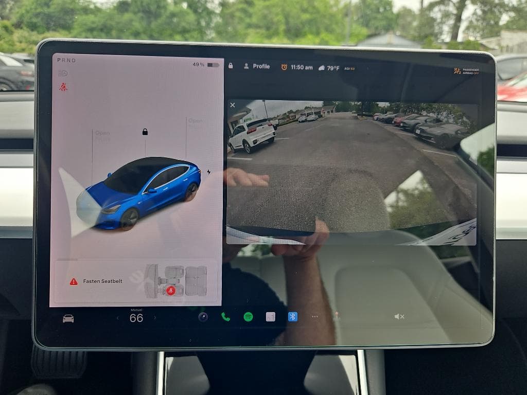 2018 Tesla Model 3 view 11