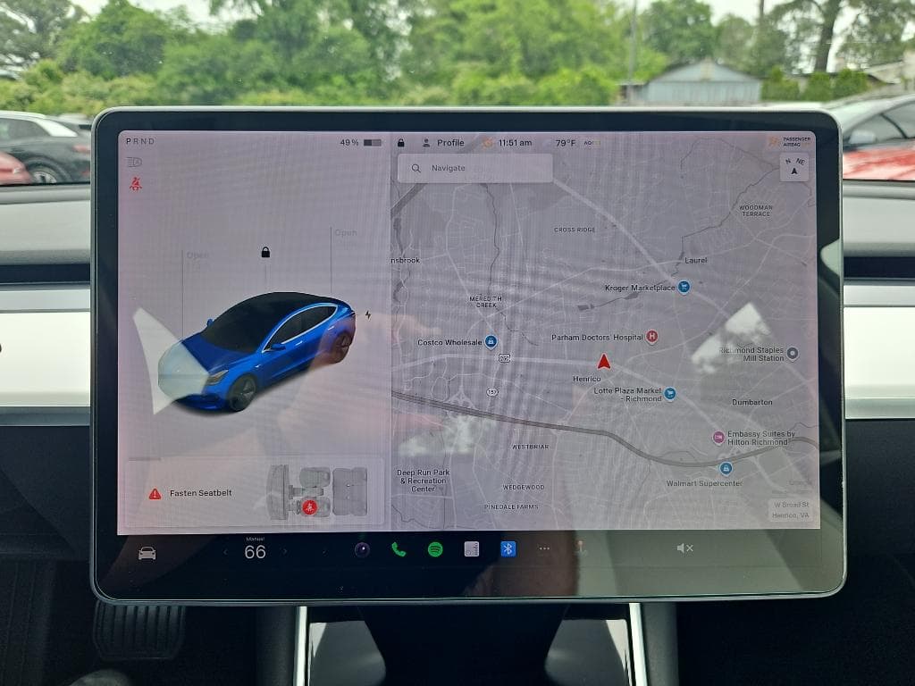 2018 Tesla Model 3 view 10