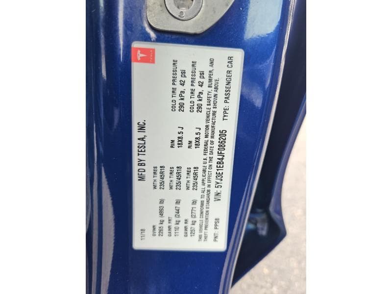 2018 Tesla Model 3 view 20