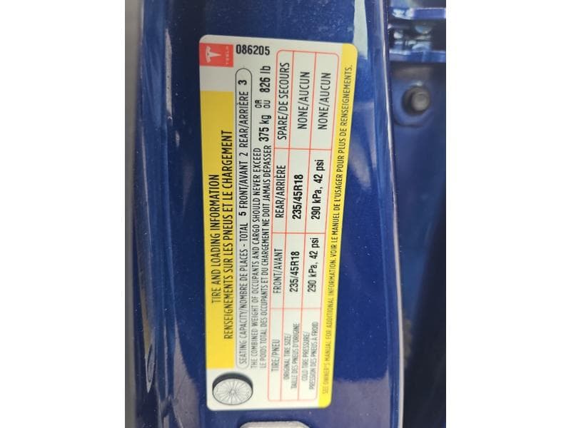 2018 Tesla Model 3 view 21