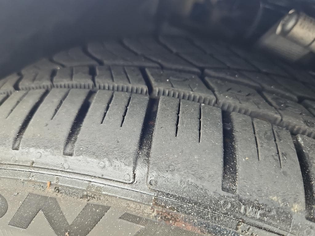 2018 Tesla Model 3 view 23