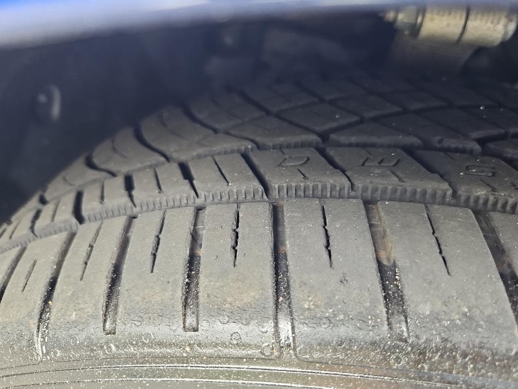 2018 Tesla Model 3 view 28