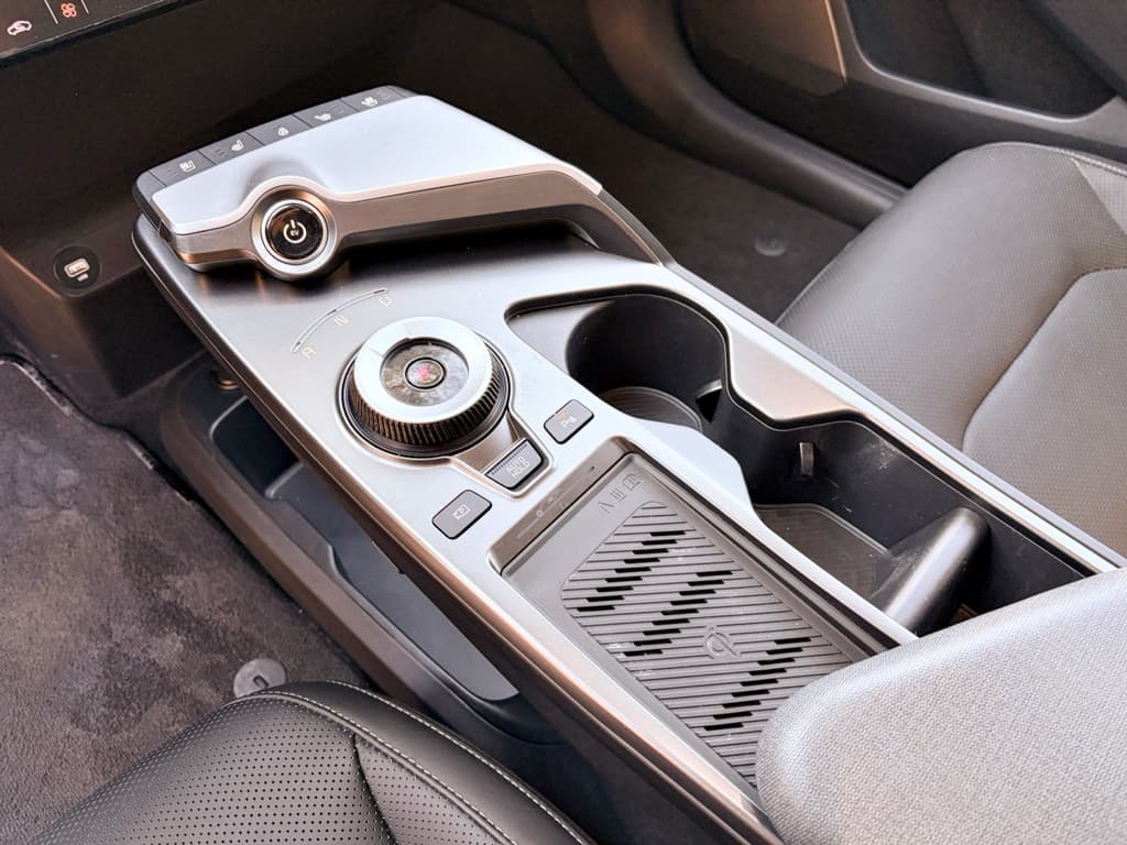 2022 Kia EV6 view 20