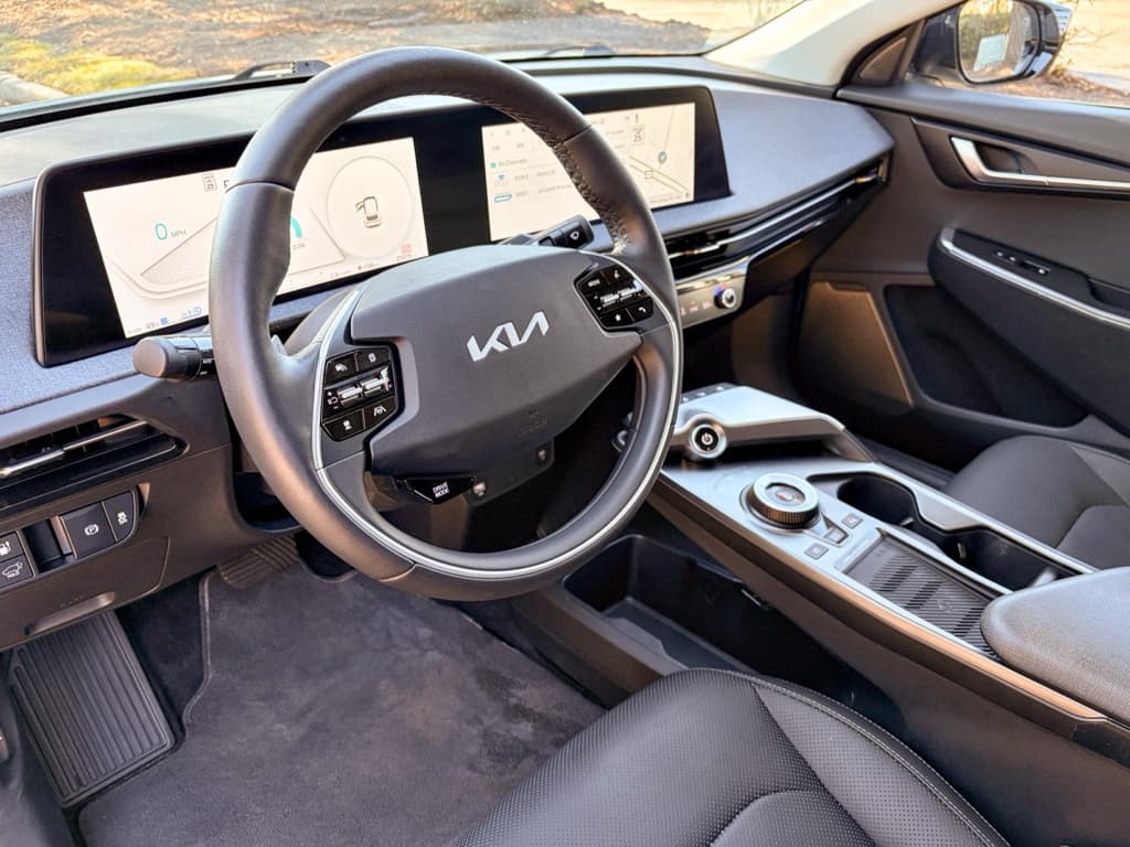 2022 Kia EV6 view 19