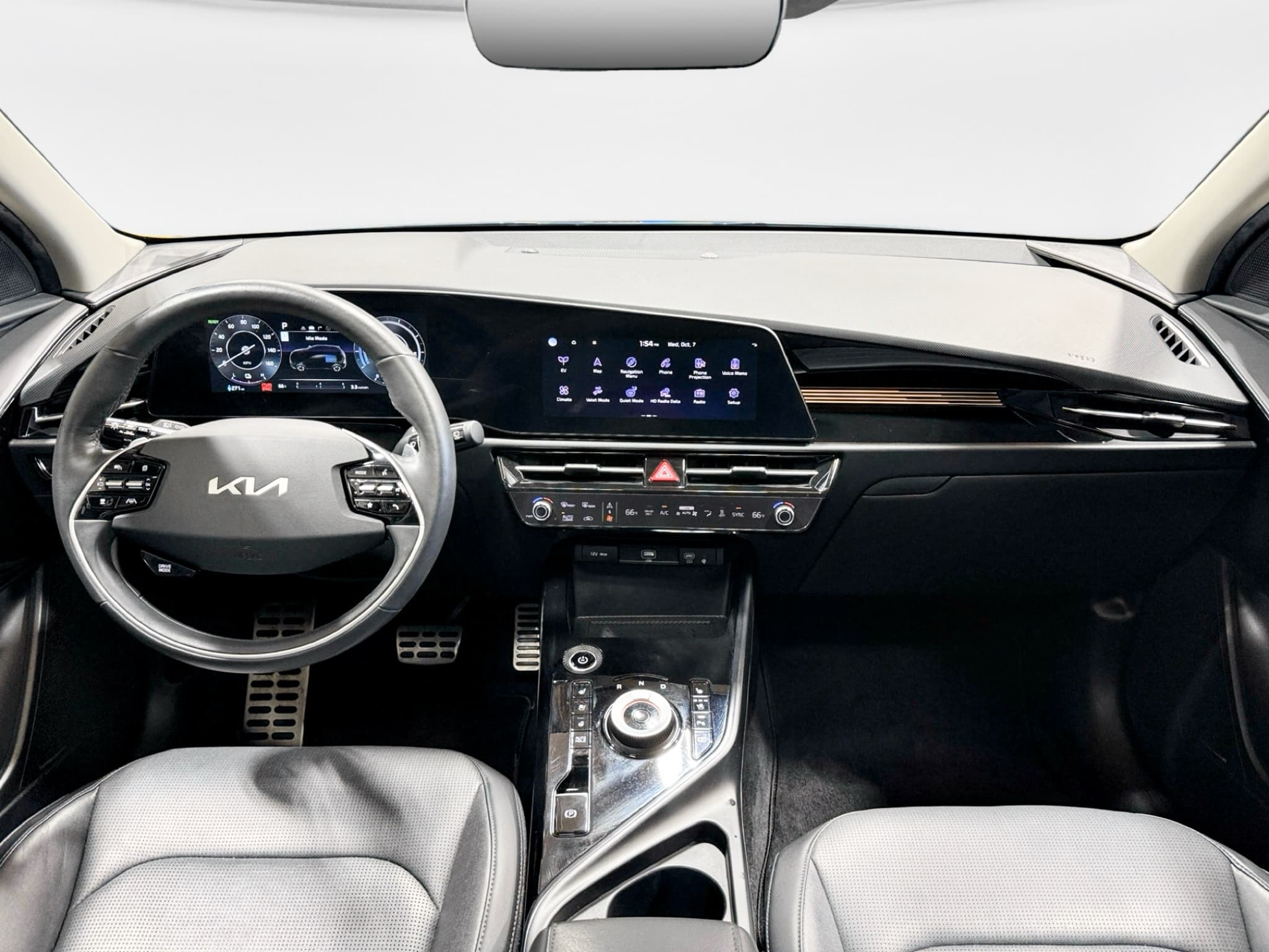 2024 Kia Niro EV view 16