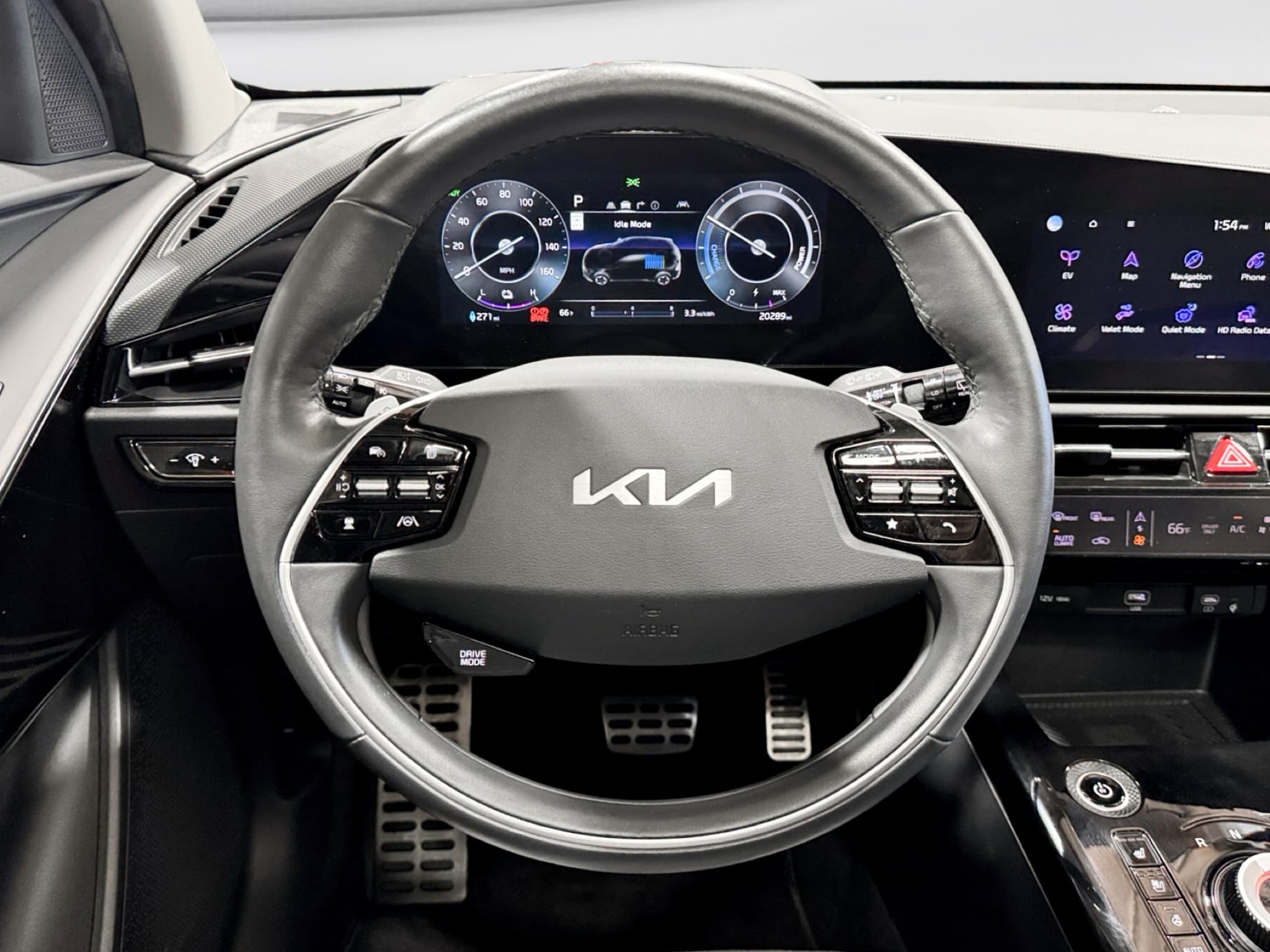 2024 Kia Niro EV view 8
