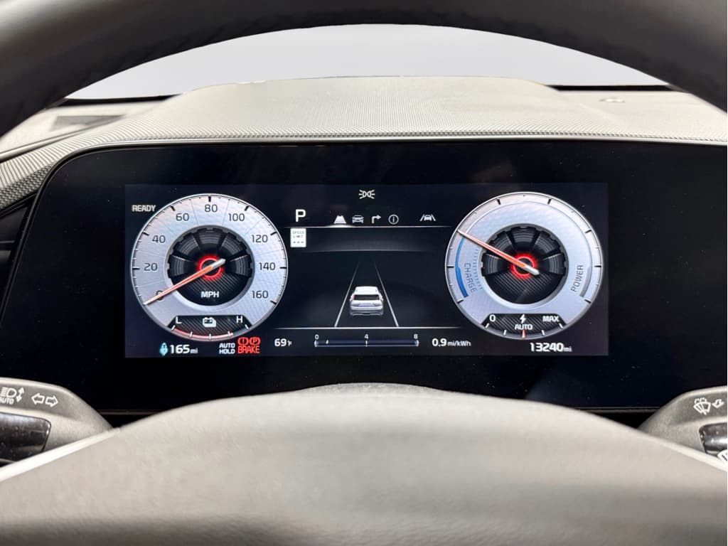 2024 Kia Niro EV view 9