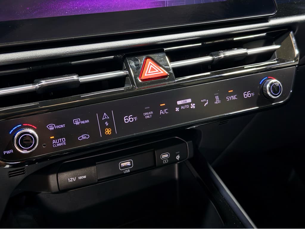 2024 Kia Niro EV view 14