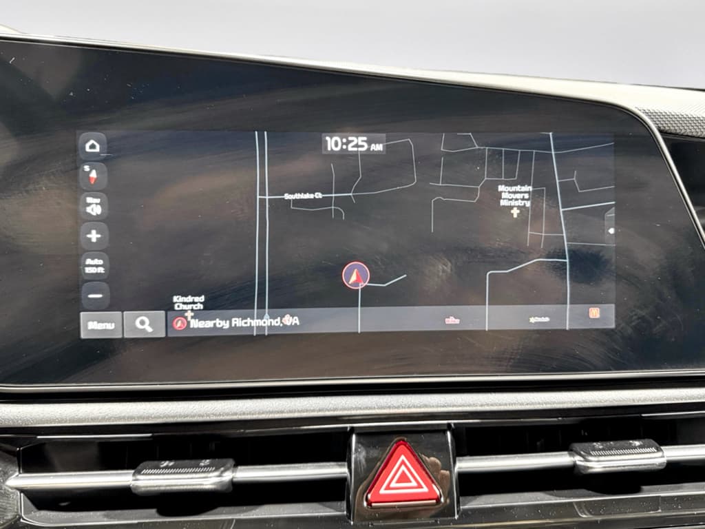 2024 Kia Niro EV view 10