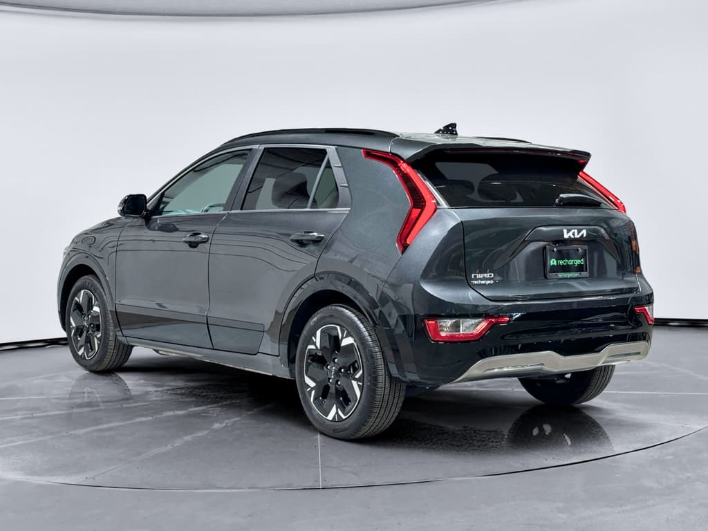2024 Kia Niro EV view 2