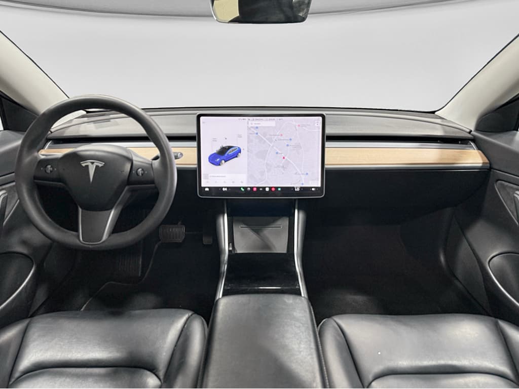2018 Tesla Model 3 view 14