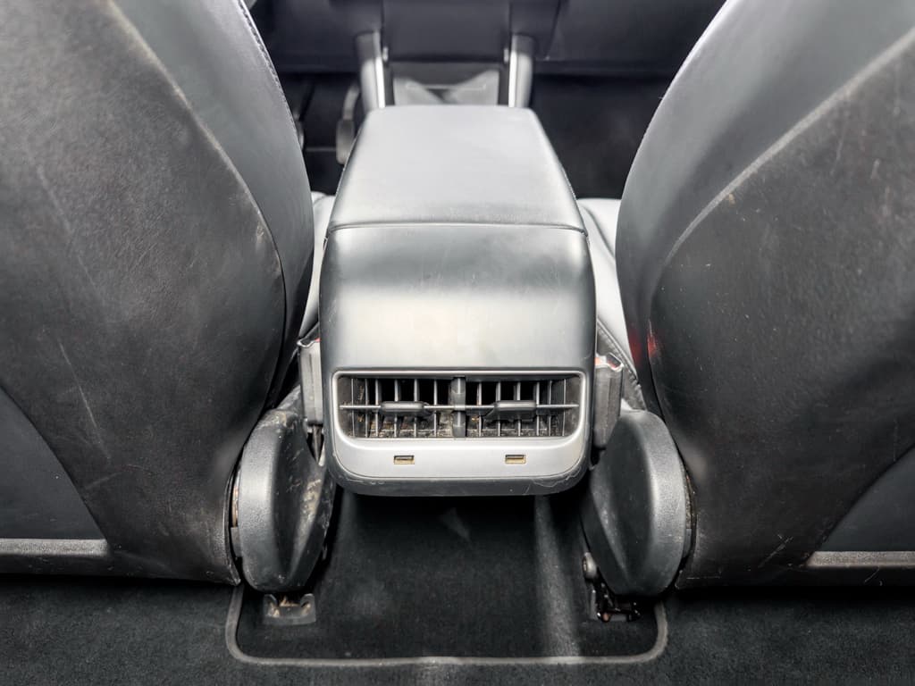 2018 Tesla Model 3 view 19