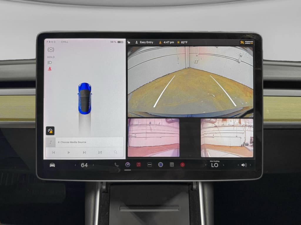 2018 Tesla Model 3 view 13