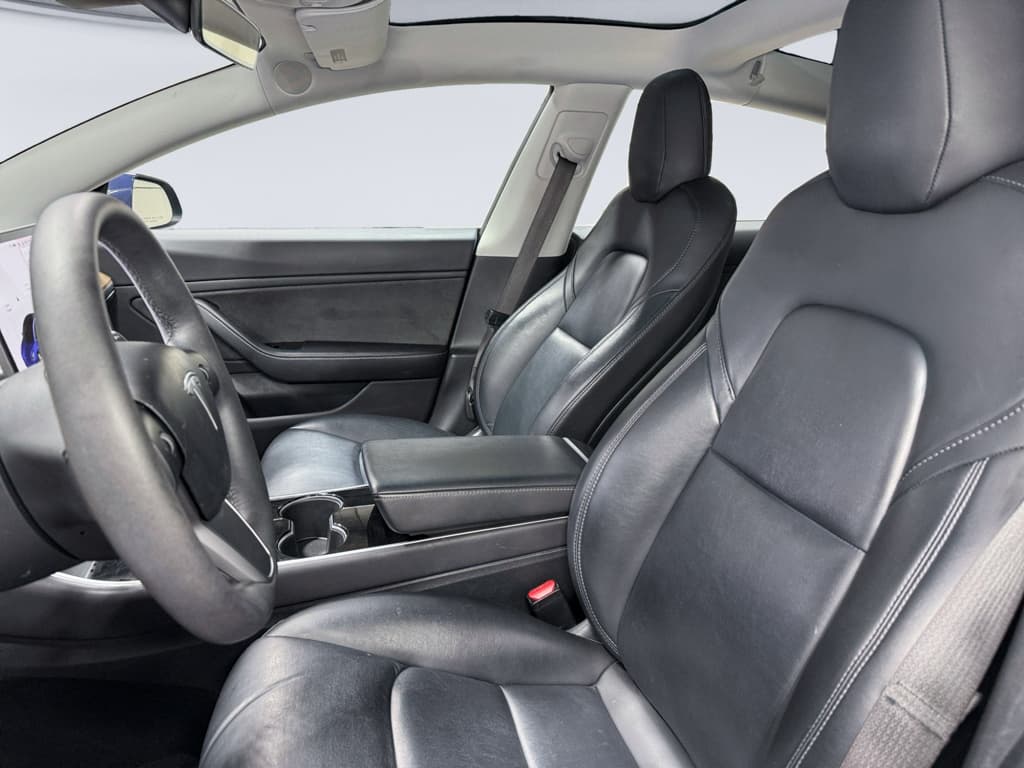 2018 Tesla Model 3 view 15