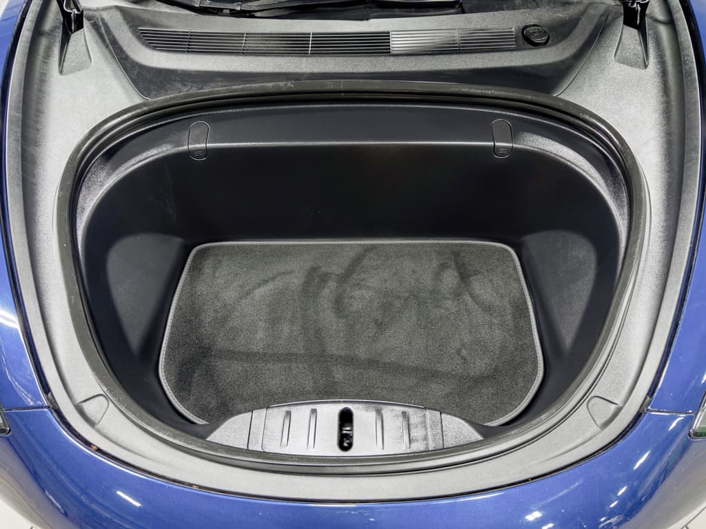 2018 Tesla Model 3 view 24