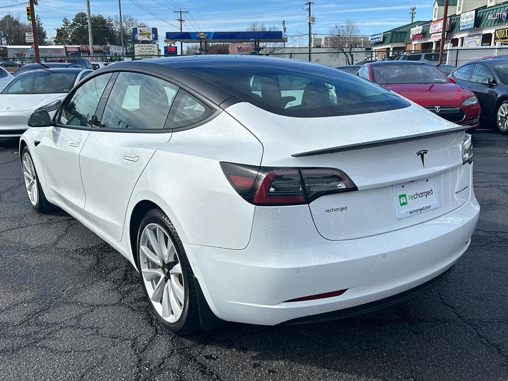 2018 Tesla Model 3 view 2