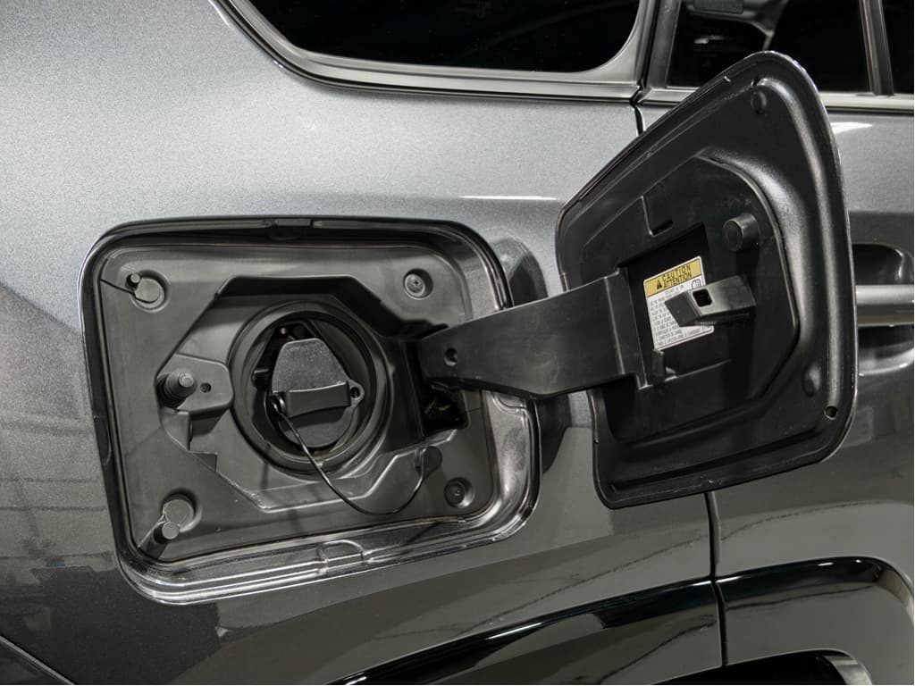 2022 Toyota RAV4 Prime view 5