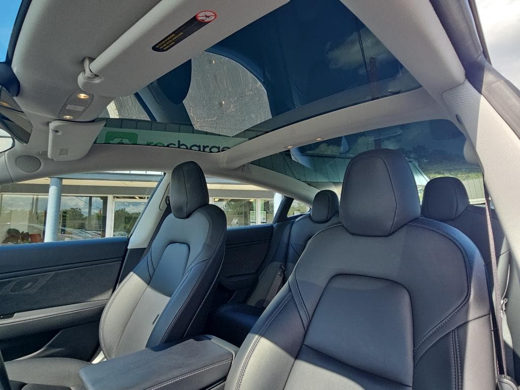 2018 Tesla Model 3 view 16