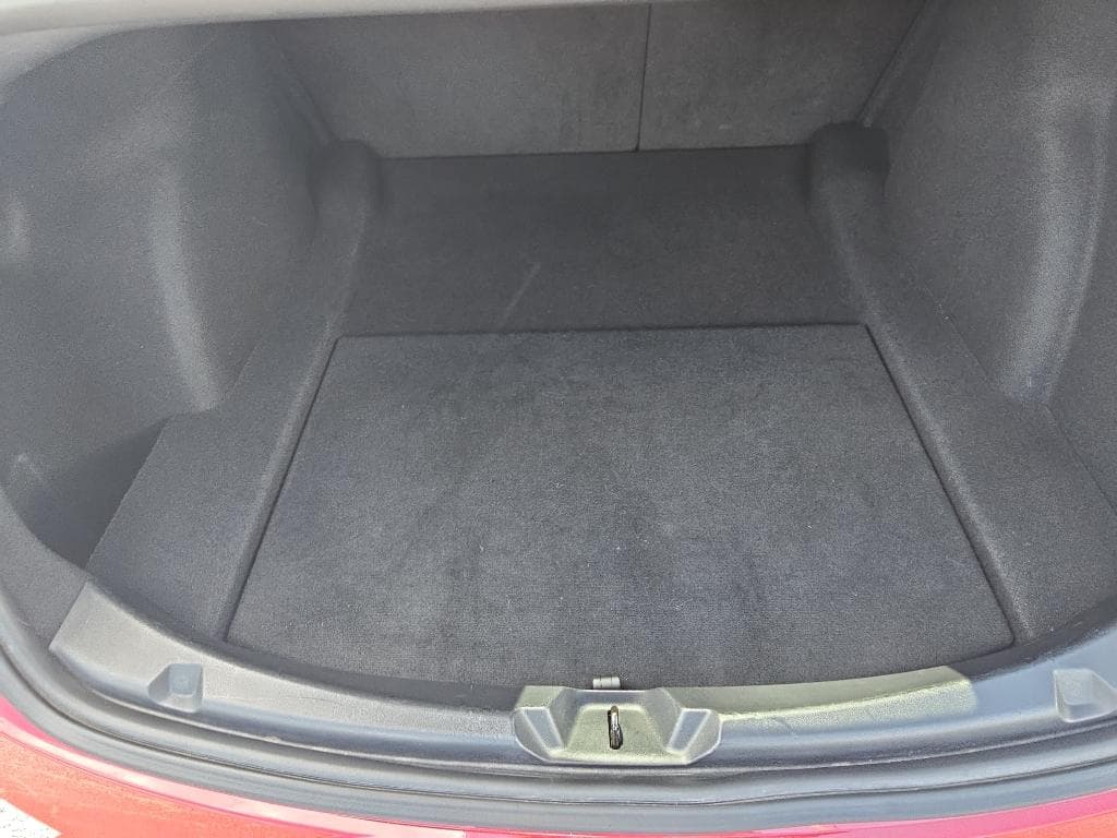 2018 Tesla Model 3 view 18