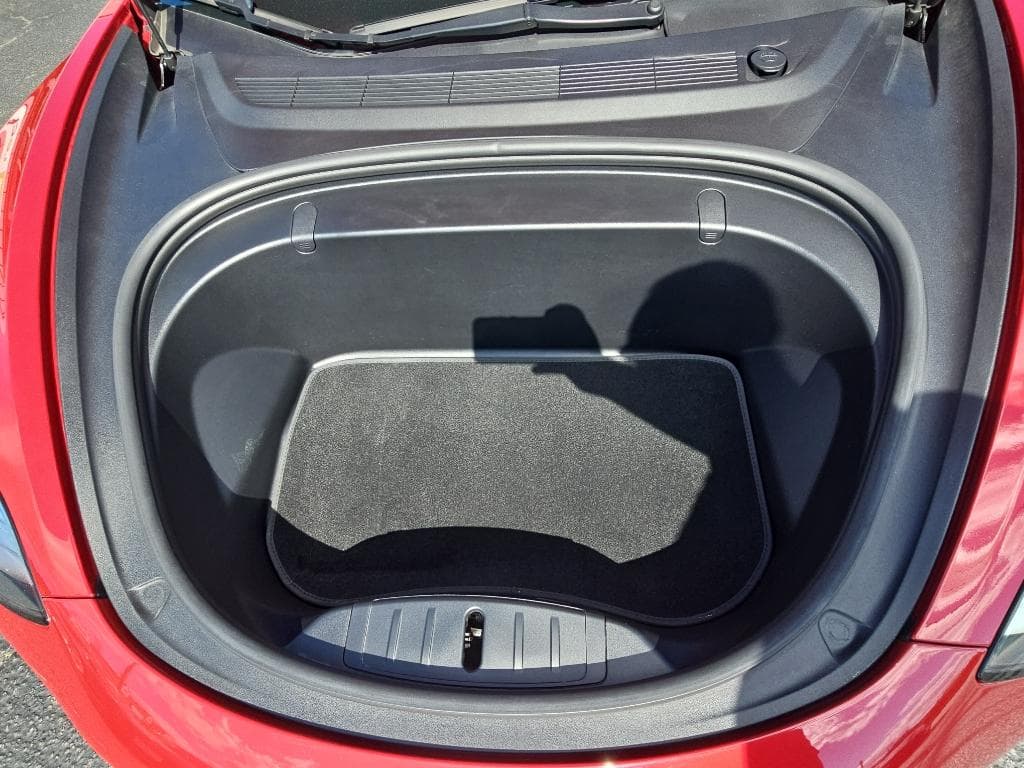 2018 Tesla Model 3 view 19
