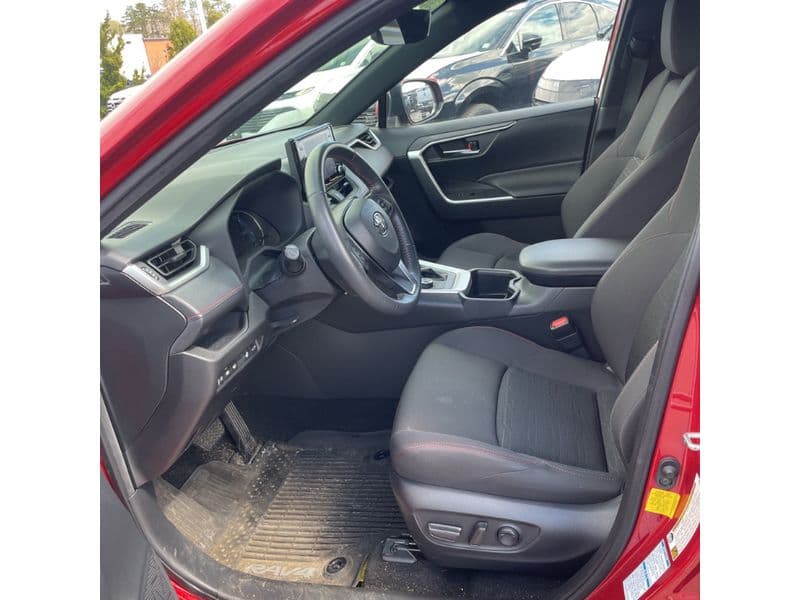 2022 Toyota RAV4 Prime view 5