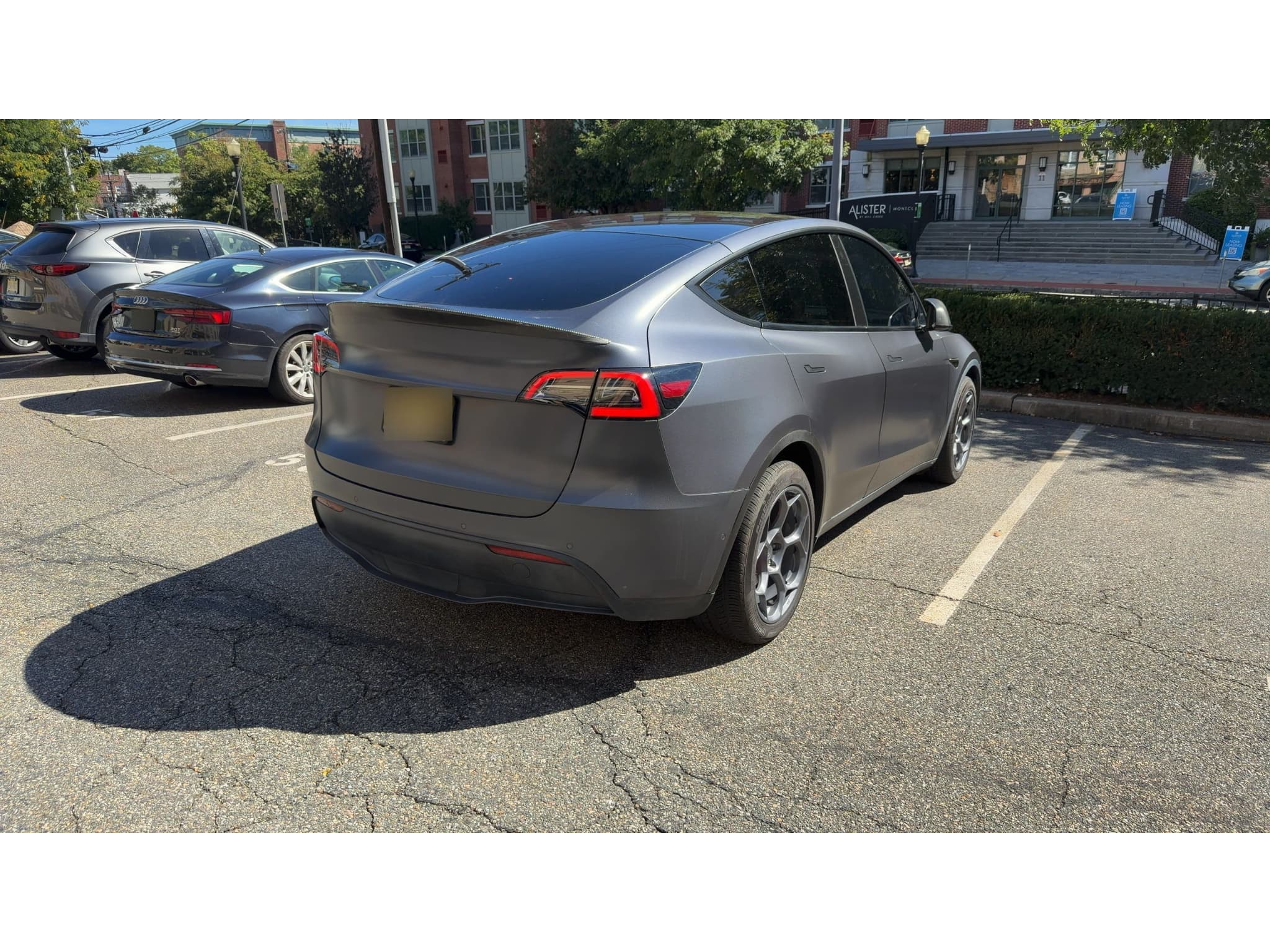 2021 Tesla Model Y view 3