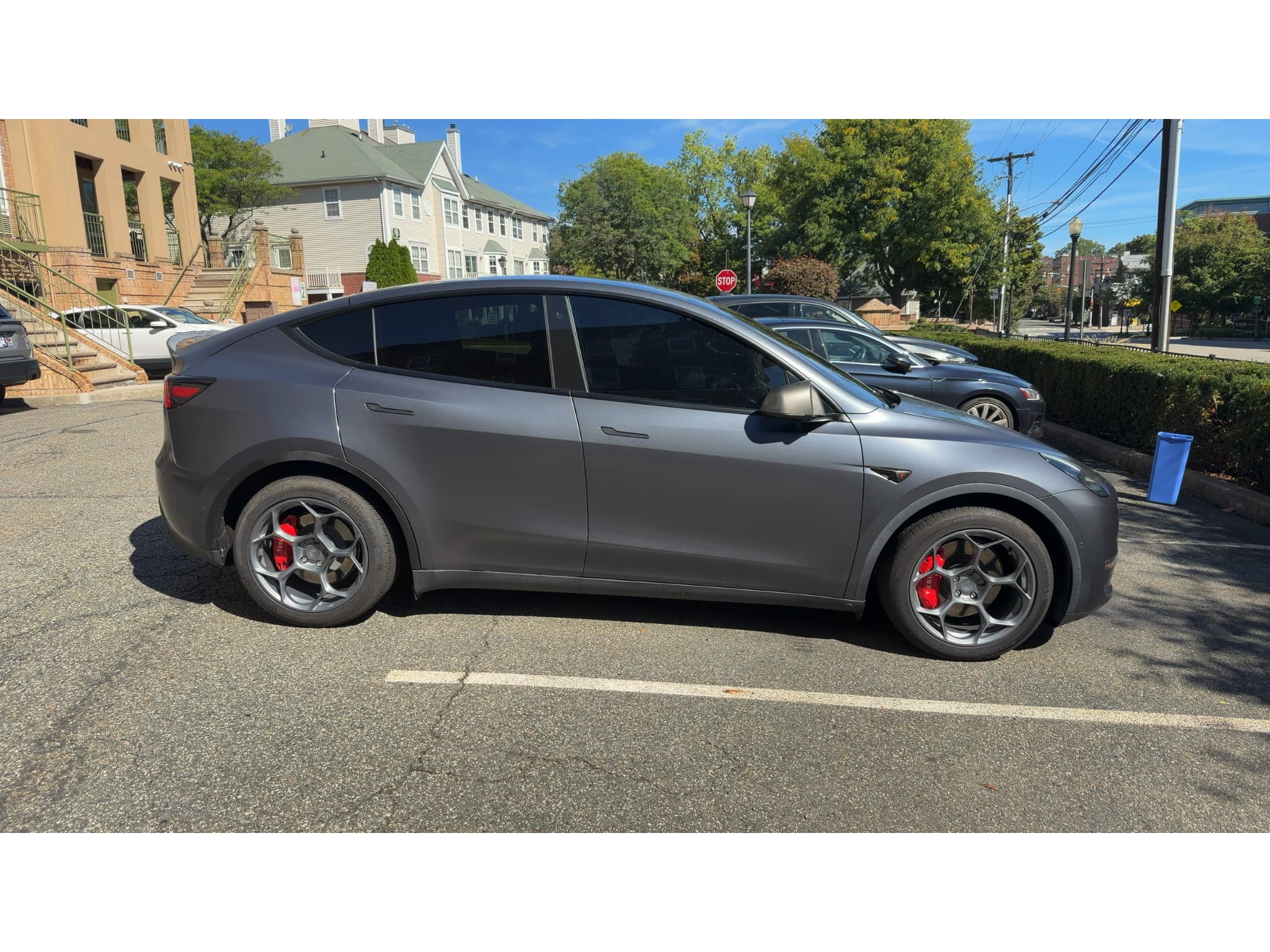 2021 Tesla Model Y view 5