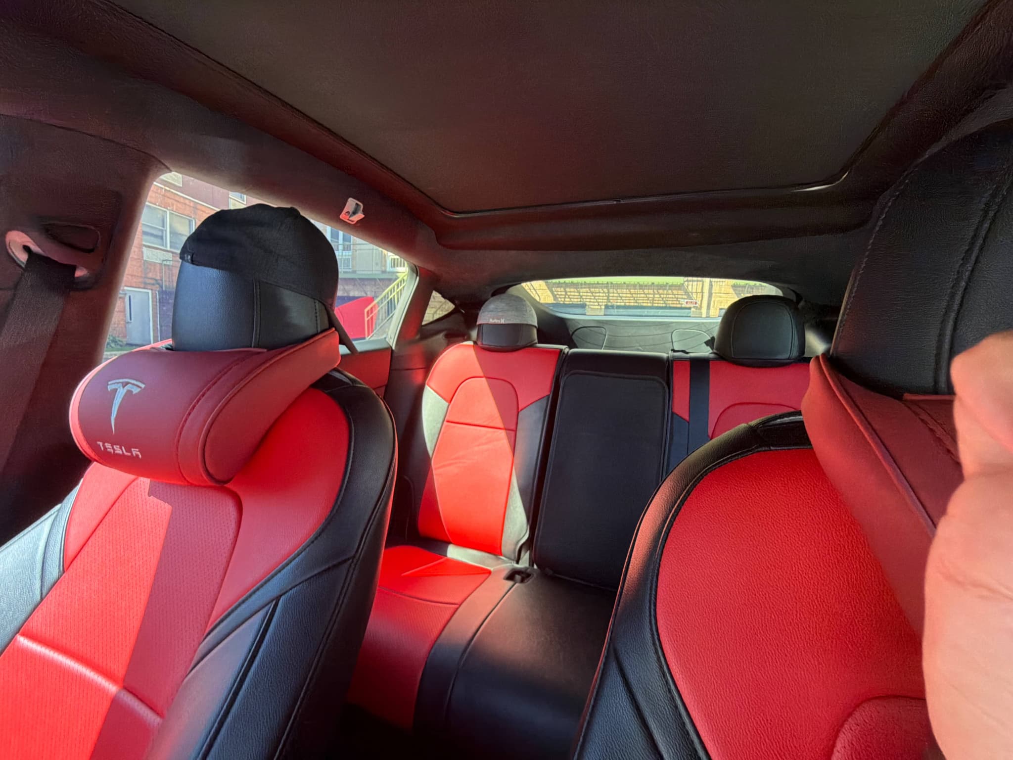 2021 Tesla Model Y view 8