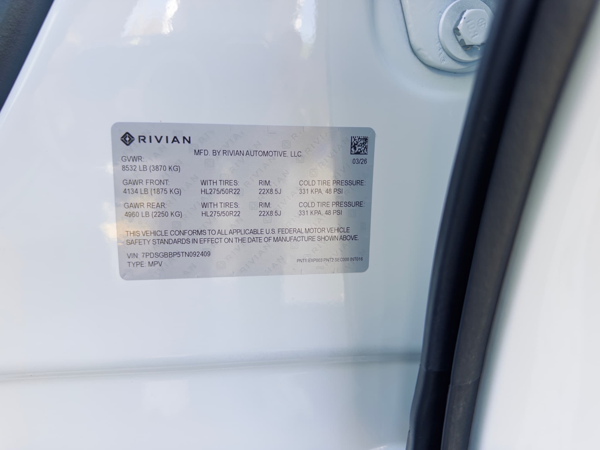 2026 Rivian R1S view 30