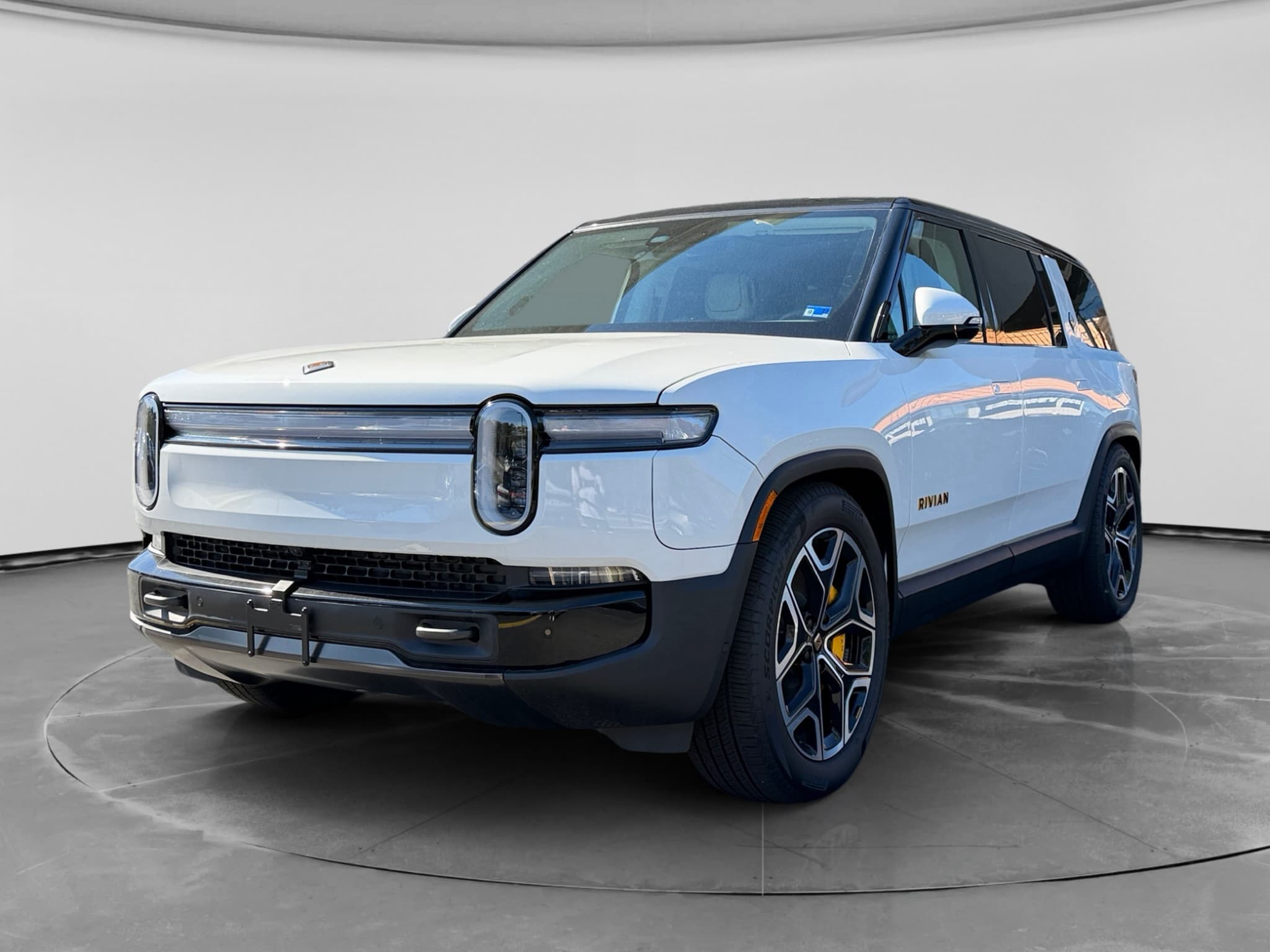 2026 Rivian R1S